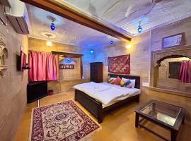Hotel Pol Haveli Jaisalmer，位于斋沙默尔Bara Baag附近的酒店