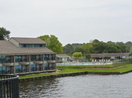 The Landing at Seven Coves，位于Willis的酒店