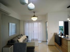 Confortable apto. en Boca Chica，位于博卡奇卡的带泳池的酒店