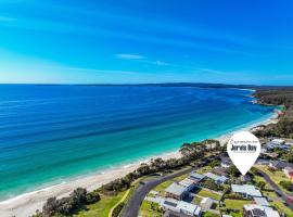 Sunrise Point Beach House by Experience Jervis Bay，位于文森提亚的宠物友好酒店