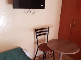 Hakuna matata Airbnb，位于马查科斯的住宿加早餐旅馆