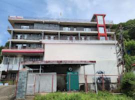 Hotel Ashiana Palampur，位于帕拉姆普尔的酒店
