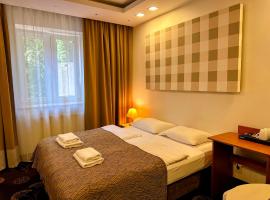 Akme APARTMENTS & ROOMS & FREE PARKING，位于格但斯克的酒店