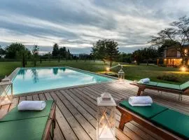 Villa Sul Fiume Romantic Farmhouse with Pool