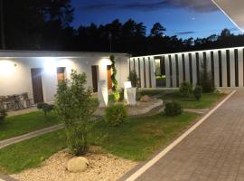 奥萨酒店，位于图拉瓦的酒店