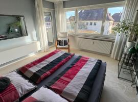 Monikas Home - Gemütliche 3-Zimmer-Wohnung im Herzen von Böblingen，位于伯布林根的公寓