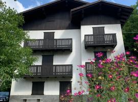 Appartamento a Bagolino (BS)，位于巴戈利诺的酒店