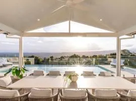 Miren Estate - lavish hinterland estate with pool
