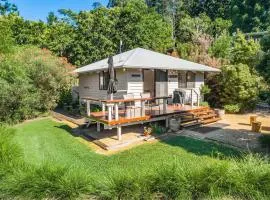 Twin Tallows - secluded couples retreat