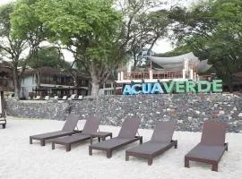 Acuaverde Beach Resort