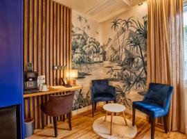 Le Castel Cabourg hôtel & SPA- Restaurant La Calypso，位于卡布尔的酒店