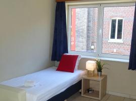 Room in Apartment - Condo Gardens Leuven - Student Studio Single，位于鲁汶的酒店