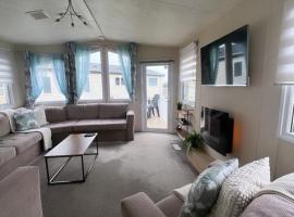 At The Waters Edge ( Wansbeck View 26 )，位于滨海纽比金的酒店