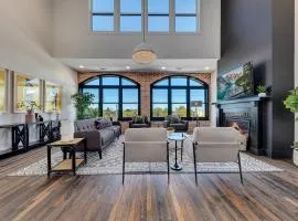 Top Floor Penthouse Lofts