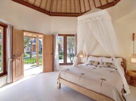 Two Bedroom Villa in Bingin Beach，位于乌鲁瓦图的木屋