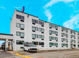 Motel 6 Arlington TX Entertainment District，位于阿林顿的酒店
