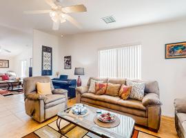 Golf Paradise at Mission Lakes，位于沙漠温泉的酒店