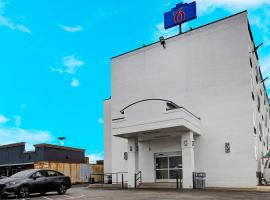 Motel 6 Arlington TX Entertainment District，位于阿林顿的酒店