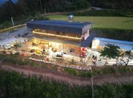 Bao Lac Homestay Hostel & Coffee