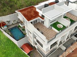 Euphoria Luxury Villa - 5BHK - Private Pool - Jacuzzi, Baga，位于巴加的家庭/亲子酒店