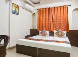 FabHotel Royal Samrat - Ram Manohar Lohiya，位于浦那Hadapsar的酒店