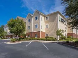 MainStay Suites Wilmington - University Area