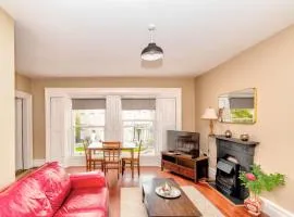 Flat 4, 2 Victoria Street