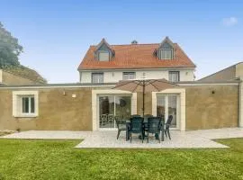 Cozy Home In Carly With Kitchen