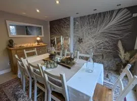 Gîte Le Cottage avec Terrasse et Piscine