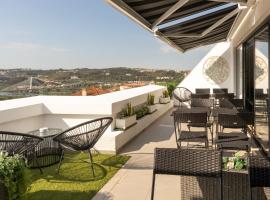 Penedo da Saudade Suites & Hostel，位于科英布拉Coimbra Football Stadium附近的酒店