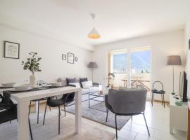 Modern apartment close to Martigny train station，位于马蒂尼威尔的酒店