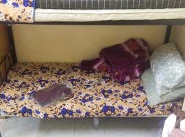 Bed space abu shagara park，位于沙迦的公寓