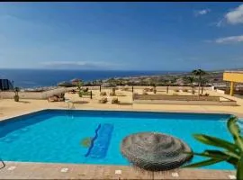 Luxury Sunset 408 heated pool with air condition and sea views