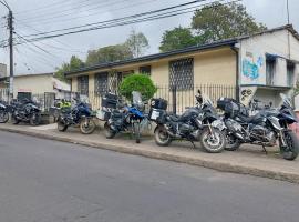 Acogedora casa muy cerca al centro histórico de Popayán，位于波帕扬的别墅