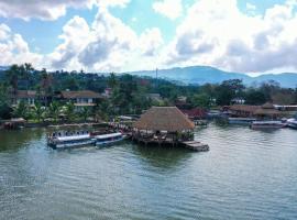 Las Hamacas Hotel，位于Sauce的酒店