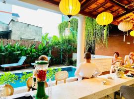 LA ALBA VILLA AN BANg HOI AN，位于An Bang的酒店