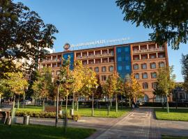 Best Western Plus Congress Hotel Yerevan，位于埃里温的酒店