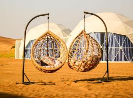 Golden Desert Camp，位于Al Wāşil的酒店