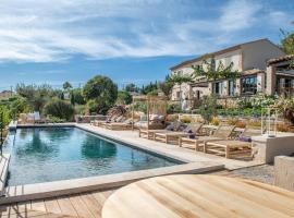 LA BASTIDE DES CULS-ROUSSET，位于马赛的带泳池的酒店