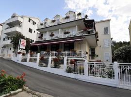 Hotel Haus Am Meer Cavtat，位于察夫塔特的酒店