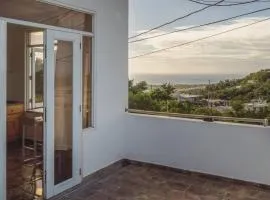 Casa Blanca Mountain and Ocean Views