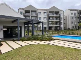 Ultra Modern Apartment - Inverter,Pool,Gym,Office