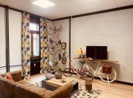 LA MARIEFACTURE - Comme à la Bicyclette，位于拉佩蒂特皮耶尔的公寓