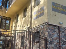 Hotel Marina 2，位于布加勒斯特的酒店