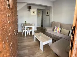 Apartamento con garaje y patio