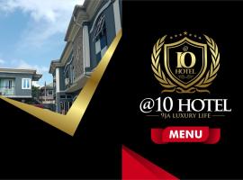 @10 Hotel (9ja Luxury Life)，位于哈科特港的酒店