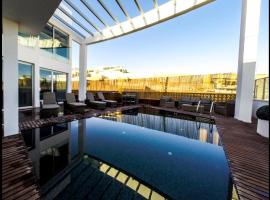 Villa Royal Comfort - Top Holiday Resort Heated Pool & Jucuzzi רק למשפחות，位于埃拉特的别墅