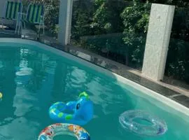 Mansão jardim imbassay