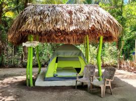 Eco-Camping El Frutal，位于格兰德岛的酒店