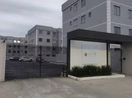 Ap 2 quartos amplos, com Ar condicionado central, Internet, Netflix e Garagem privativa
